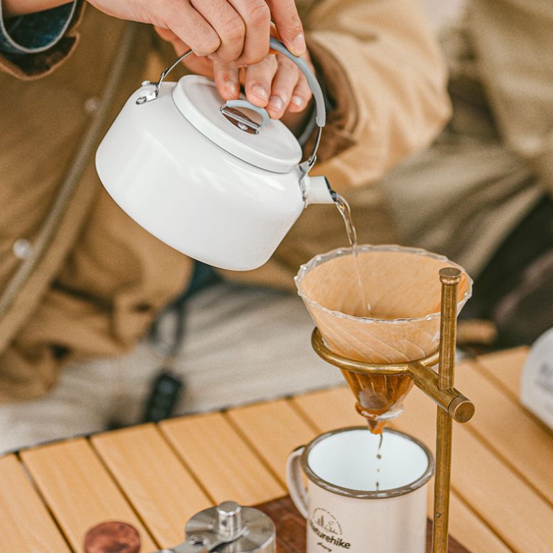 Naturehike hliníková kanvica s keramickou vrstvou 0,8 l - 148g